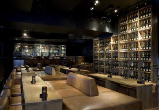 最受歡迎的碳酒吧酒柜設(shè)計